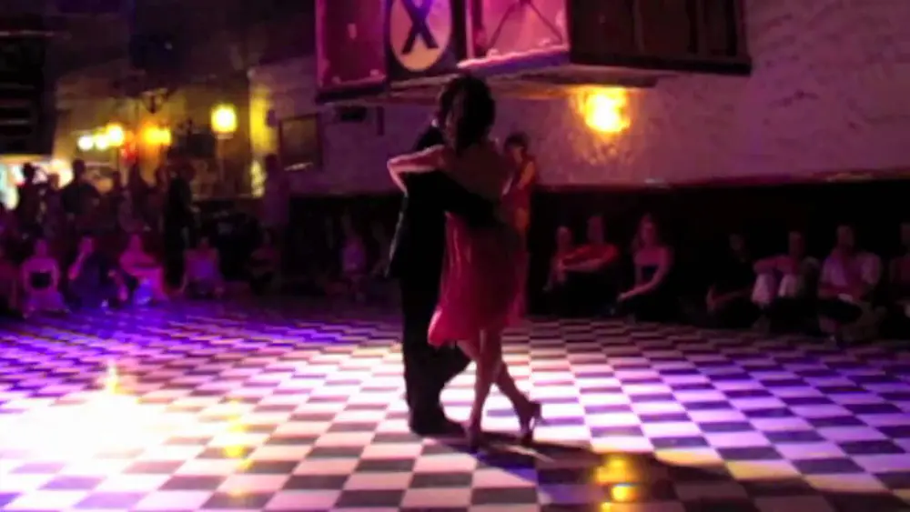 Video thumbnail for Pablo Inza + Yamila Ivonne - Practica X (dic 2010) - tango