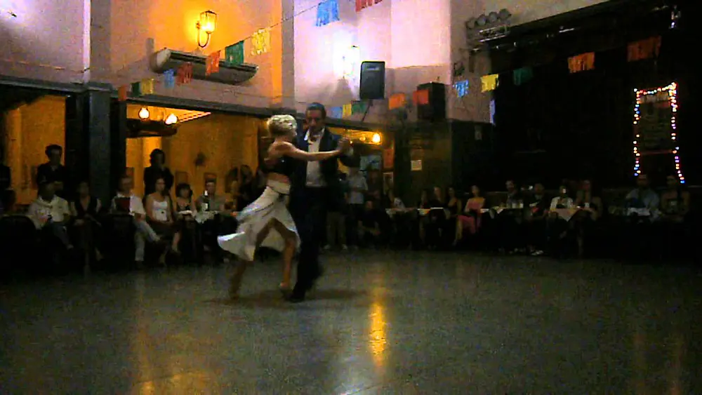 Video thumbnail for Analia Carreño y Luis Ramirez en el Motivo Tango, 18/2/13