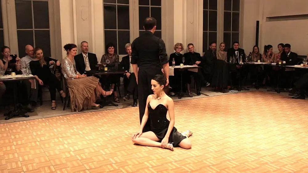 Video thumbnail for Tango: Cécile Rouanne et Rémi Esterle, 27/01/2017, Ghent Tango Festival 4/4