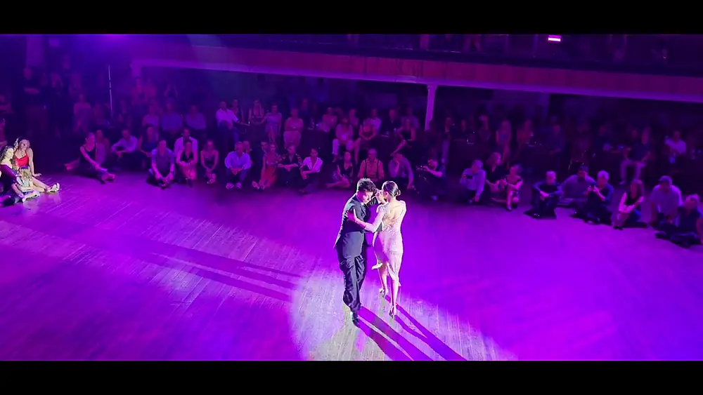 Video thumbnail for Sebastian Achaval y Roxana Suarez no 19° Festival Internacional de Tango de Lisboa em 04/06/23 - 3/3