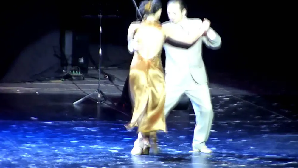 Video thumbnail for Mundial de Tango Escenario 2011 : Leonardo Barri y Talia Gorla
