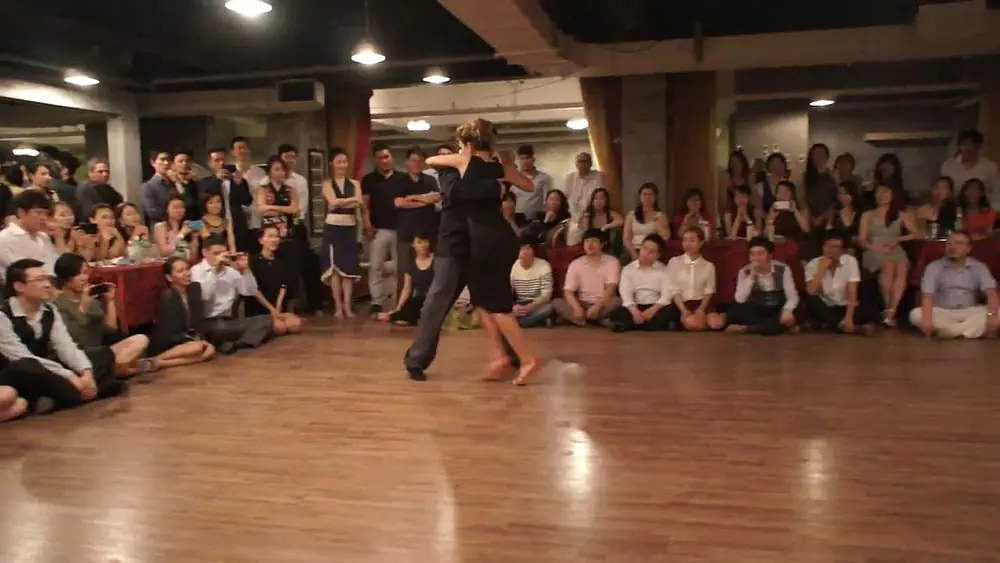 Video thumbnail for 2013 Tango Ensueño Carlos Espinoza & Noelia Hurtado Farewell Milonga 2(15.Sep.2013)