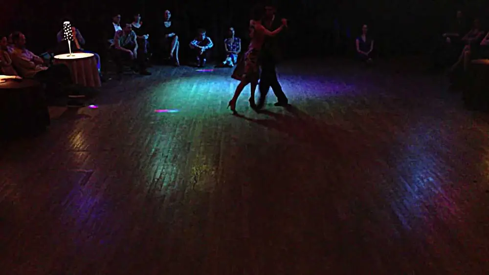 Video thumbnail for Nestor Azorin and Veronica Toumanova, Paris, 2/4, Tango
