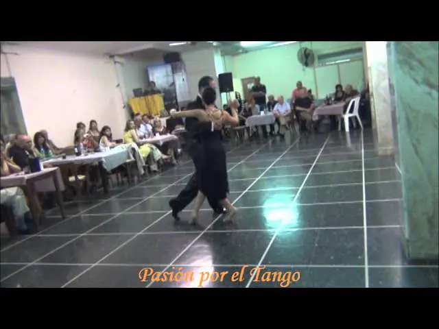 Video thumbnail for JENNY GIL y FRANK OBREGON Bailando la Milonga MI BUENOS AIRES en FLOREAL MILONGA