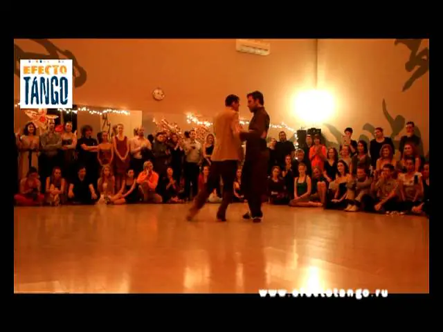 Video thumbnail for Martin Maldonado y Maurizio Ghella dance Carrillon de la merced on milonga Alma del Fuego