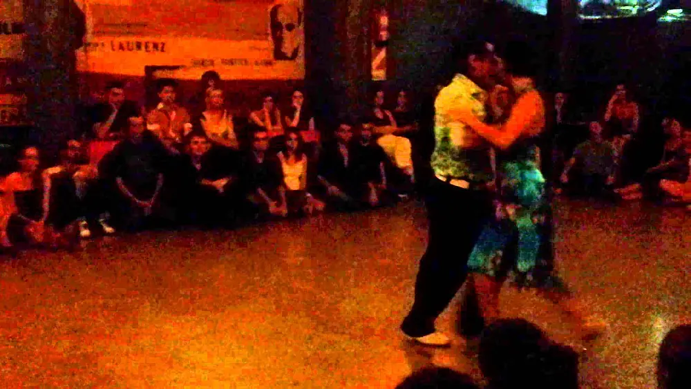 Video thumbnail for Gaston Torelli y Moira Castellano en Viva la Pepa