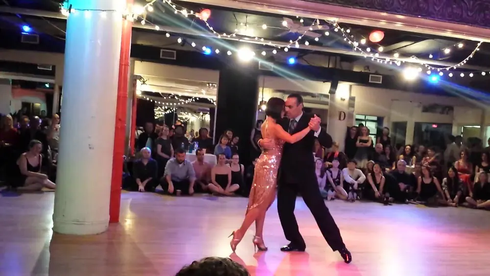 Video thumbnail for Argentine tango: Junior Cervila & Guadalupe Garcia - Por Que Regresas Tu
