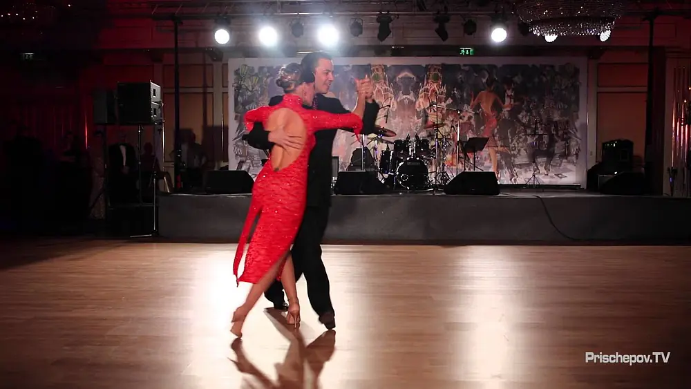 Video thumbnail for Leandro Oliver & Laila Rezk, 2-4, Moscow, Russia, Tango Ball - The Ritz-Carlton, 12.12.2015