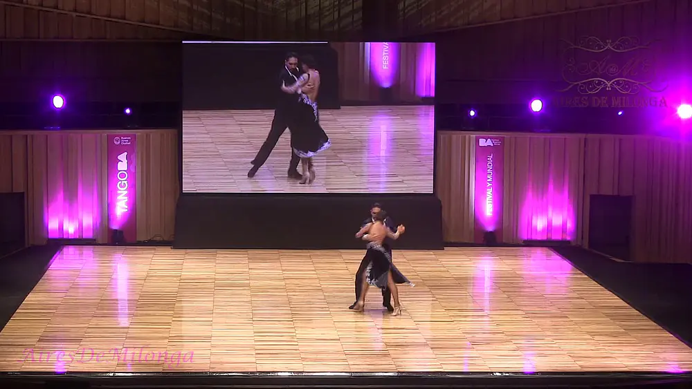 Video thumbnail for Mundial de Tango 2019 Semifinales Amira Luna y Damián Roezgas