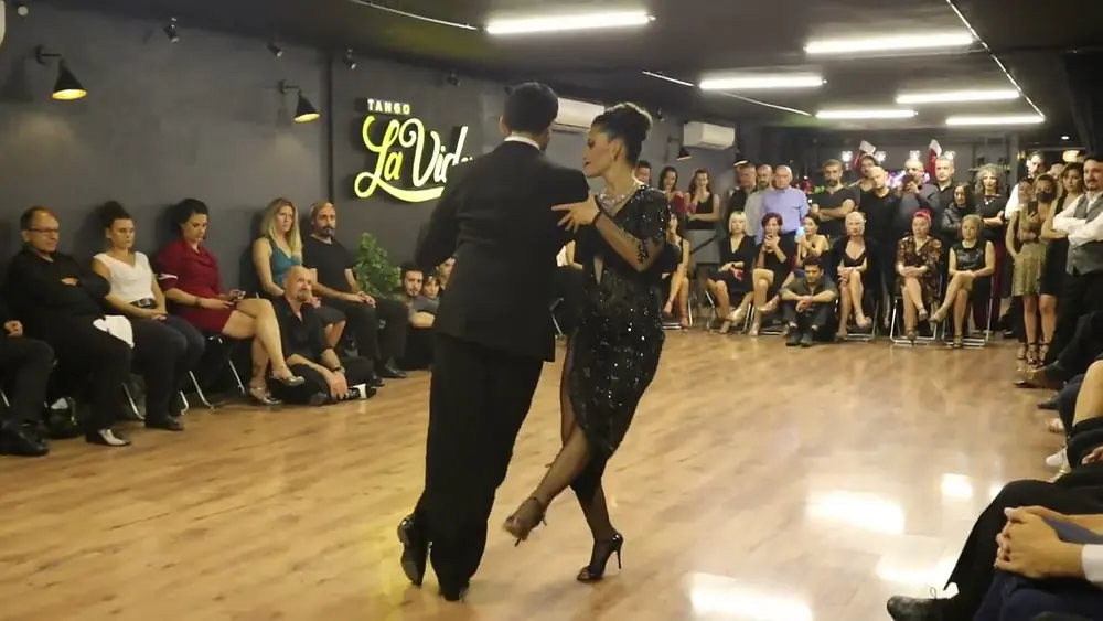 Video thumbnail for Talia Gorla & Gustavo Alvarez 2/4 Juan D'Arienzo - Mi Dolor Tango La Vida Night of the Maestros