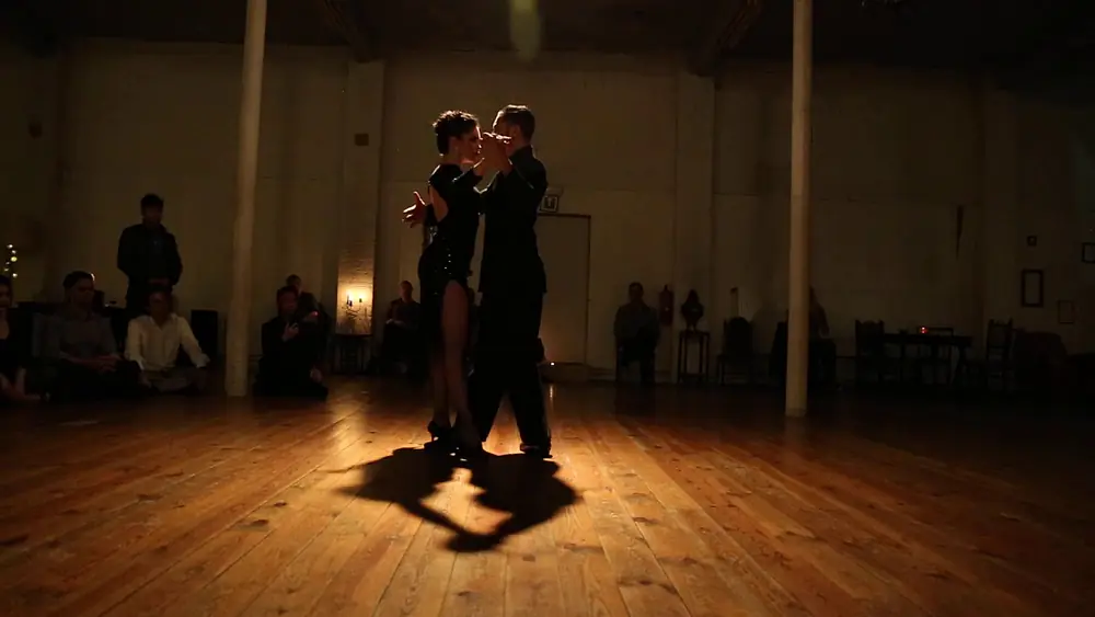 Video thumbnail for Tango Performance I Clara Silveira y David Samaniego  @Argonne NUEVA PERSPECTIVA