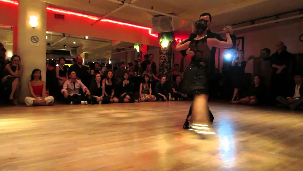 Video thumbnail for Leandro Oliver and Laila Rezk performance 1 @ Tango Nocturne NYC 2014