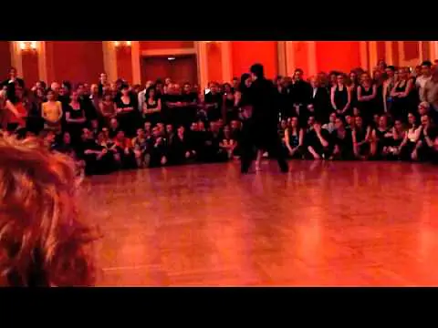 Video thumbnail for Adrian Veredice y Alejandra Hobert, Tango Festival Berlin 2010 (4)