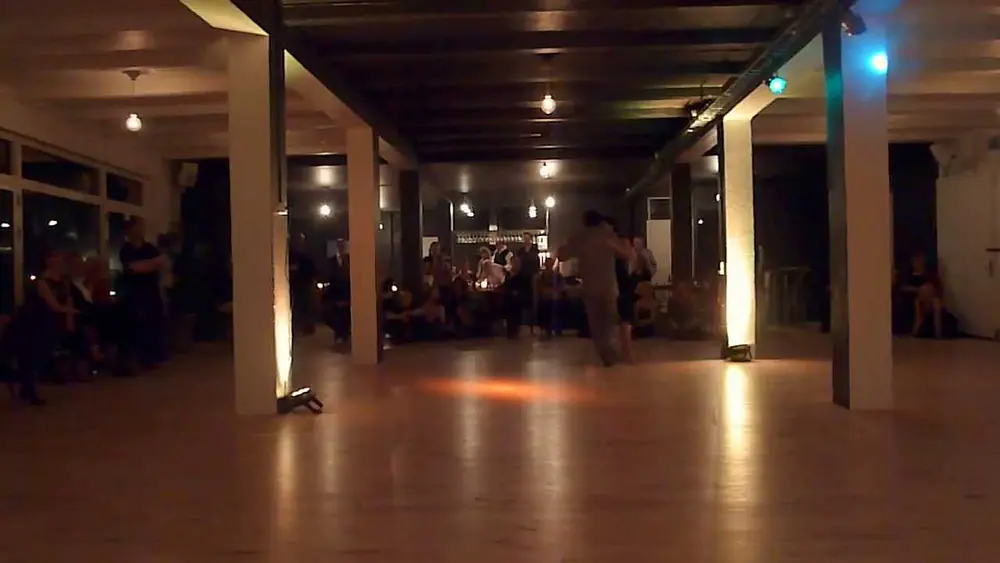 Video thumbnail for Juli Qüesta y Rauli Choque Tango en Copenhague "Lo Pasao Pasó" 8/02/2014
