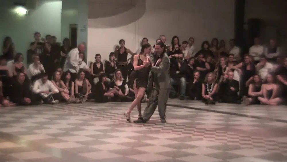 Video thumbnail for Gustavo Rosas. Tango con Gisela Natoli en Riccione Tango Festival.Mayo 2011.Itallia.