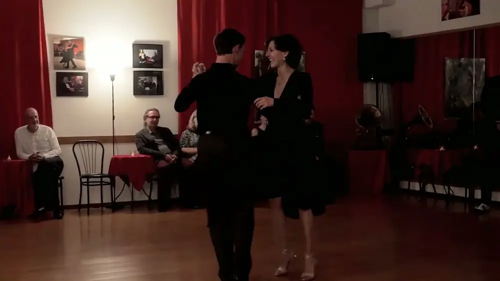 Video thumbnail for La Casa del Tango - Breganzona - 03.12.2022, JeanSeb Rampazzi y Victoria Vieyra