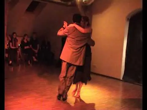 Video thumbnail for Ilona & Salvador Rios 3/3 [Milonga] (28.02.2010)