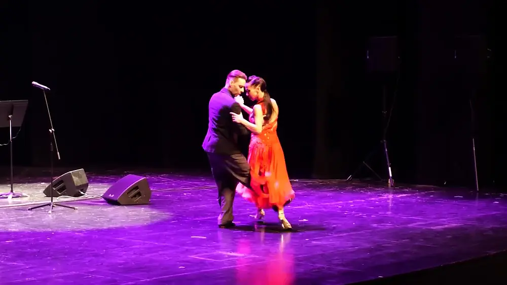 Video thumbnail for El  huracan - Tango Bardo - con Dmitriy Kuznetsov  Olga Nikola