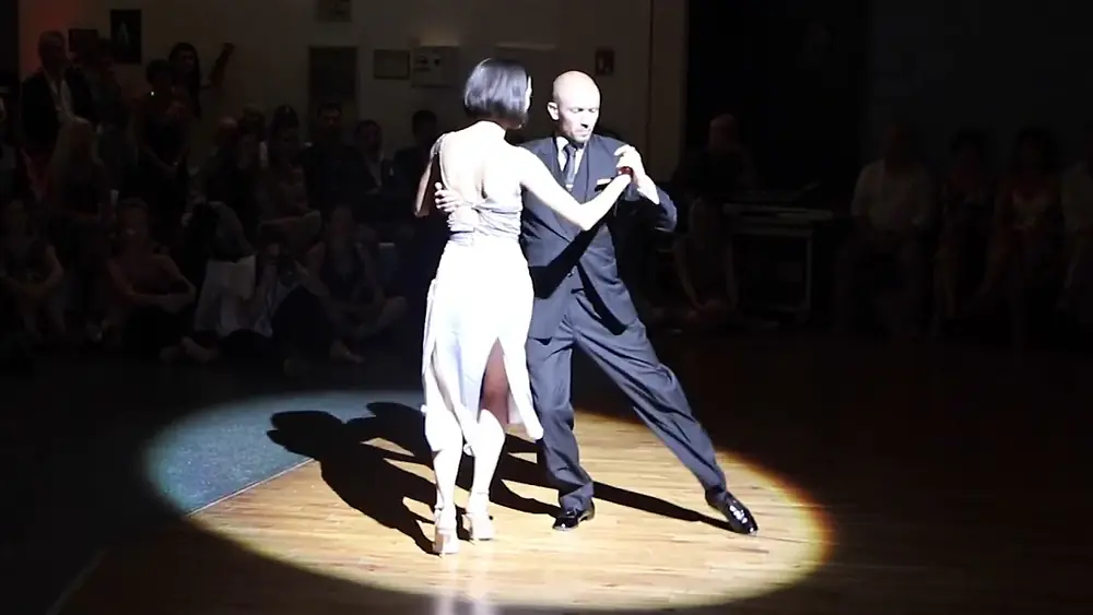 Video thumbnail for Limouzi Tango Festival 2022 - Cécile Rouanne & Rémi Esterle 24.06.22 - Tango A Vivre Limoges