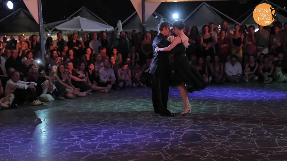 Video thumbnail for Catania Tango Festival 2016 - Joachim Dietiker, Michelle Marsidi (2/3)