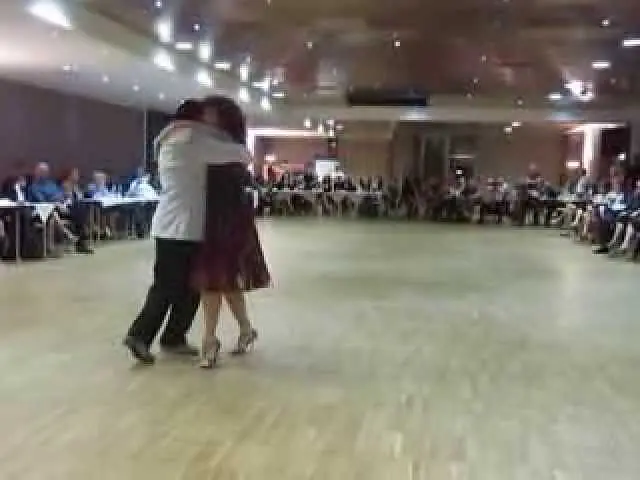 Video thumbnail for Alicia Pons Luis Rojas  bailan el Tango que Falta que me Haces en Vicenza  Italia