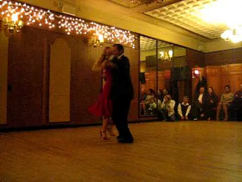 Video thumbnail for Matteo Panero & Patricia Hilliges @ Dance Tango Milonga NYC 2010