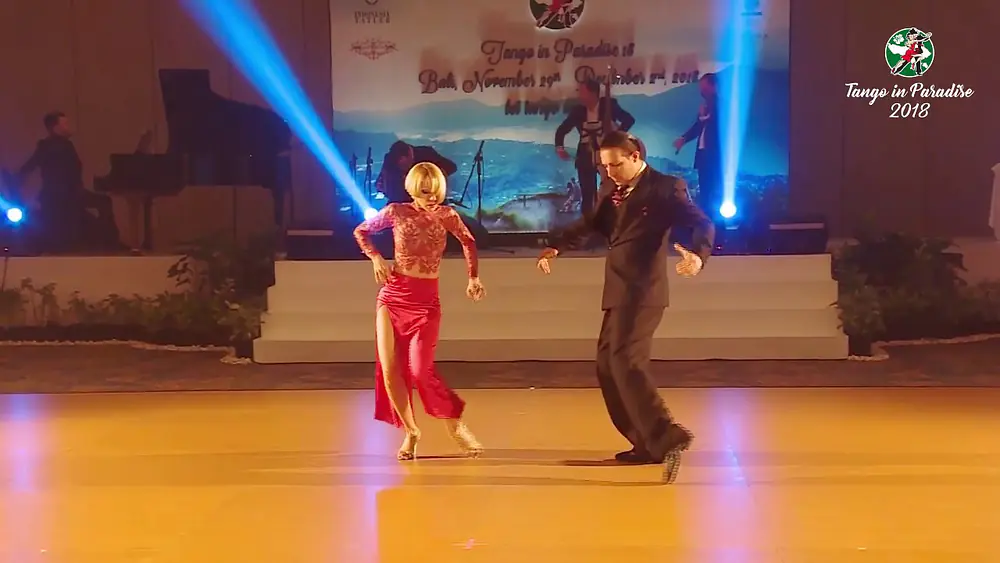 Video thumbnail for Luis Ramirez y Analia Carenno (Traditional Milonga - Tango in Paradise'18)