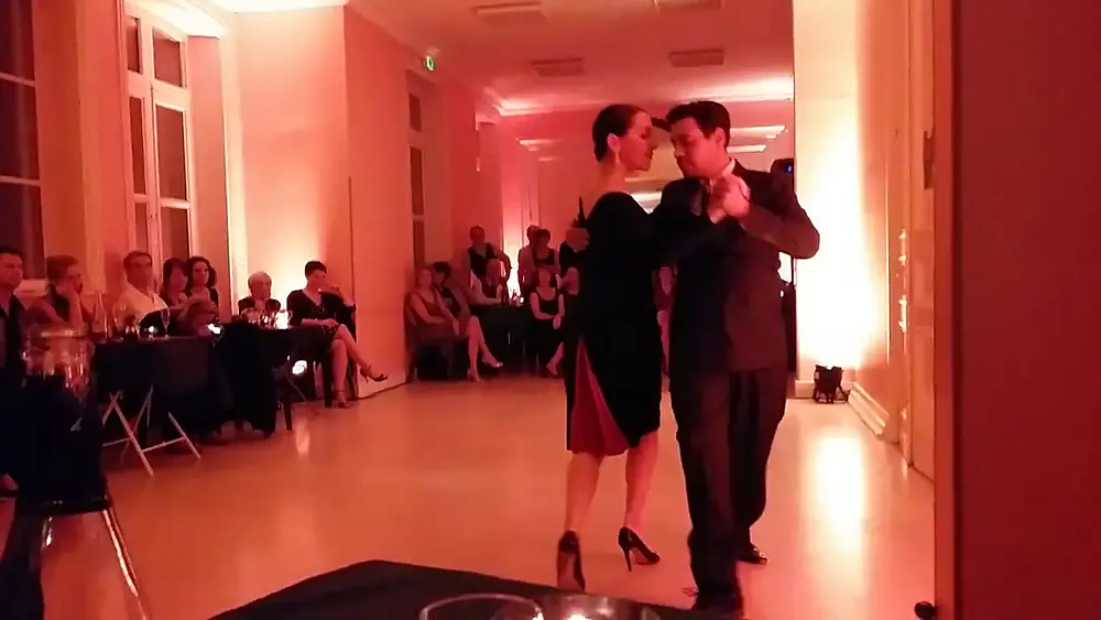 Video thumbnail for Amanda & Adrian Costa - Con Tu Mirar (E. Rodriguez), Abrazo Tango Angoulême 2017