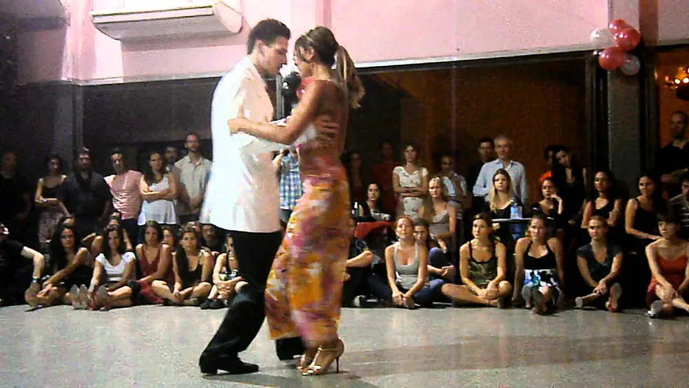 Video thumbnail for Ricardo Biggeri y Soledad Larretapia. El Motivo. Lunes 5.12.2011