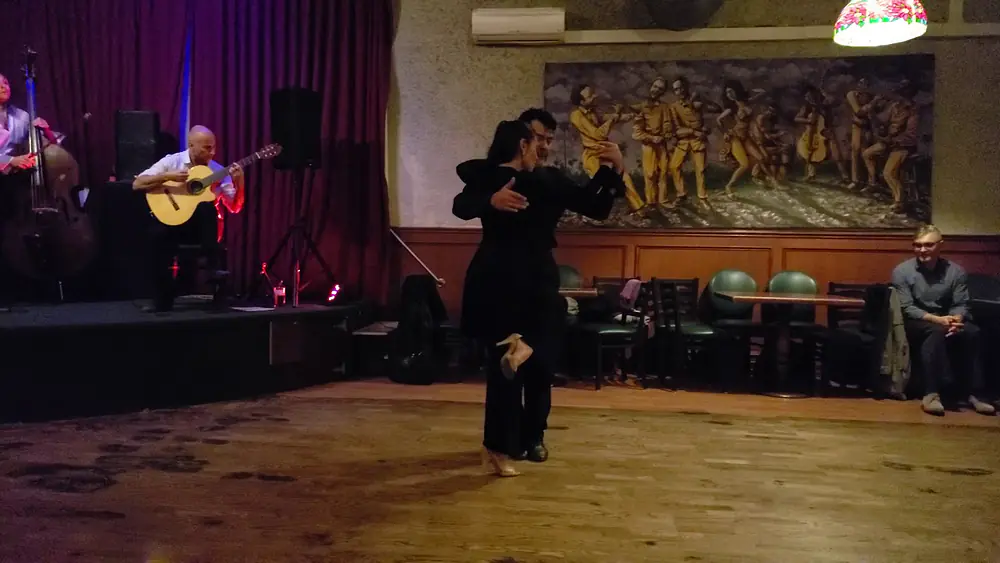 Video thumbnail for Natalia Hills y Alejandro Aquino performance at El Valenciano in SF Dec. 11, 2018.
