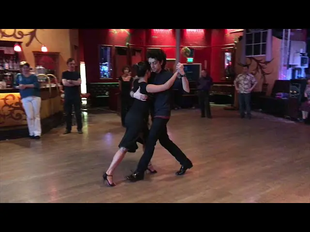 Video thumbnail for Argentine Tango | Federico Naveira   and Sabrina Masso | Nice Milonga Steps