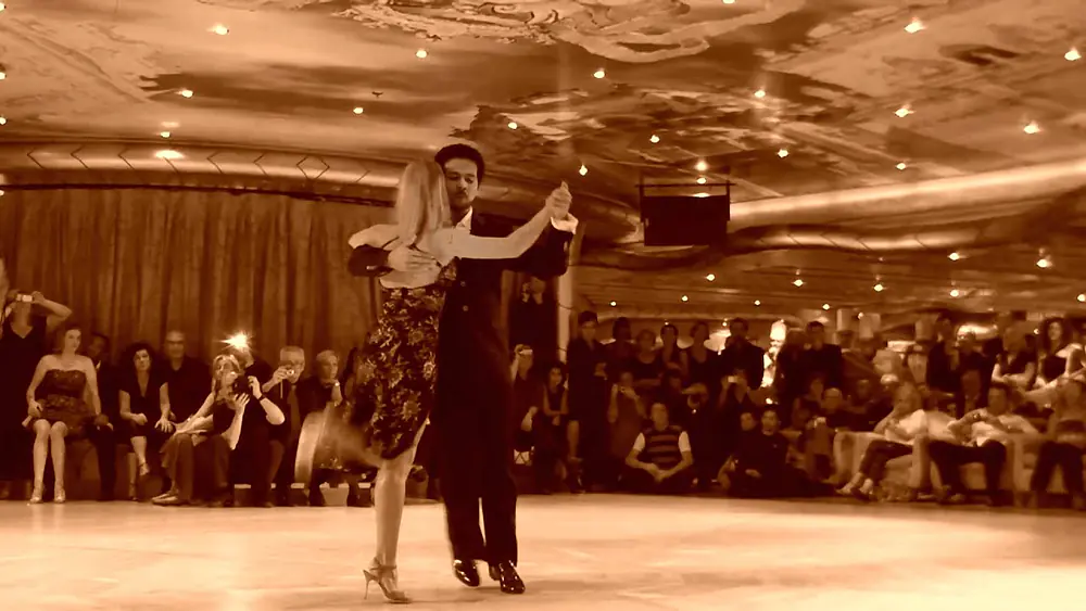 Video thumbnail for Valz Sebastian Arce y Mariana Montes 1 5° Festival Crociera Tango.MP4