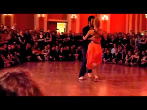 Video thumbnail for Pablo Rodríguez y Noelia Hurtado, Tango Festival Berlin 2010 (3)