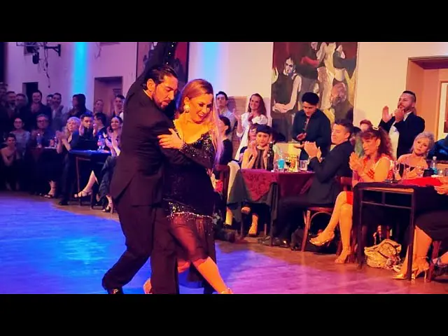 Video thumbnail for Carla Rossi y Jose Luis Salvo. Chiqué (Tango Bardo) En lo de Balmaceda 17ago23 (5-7)