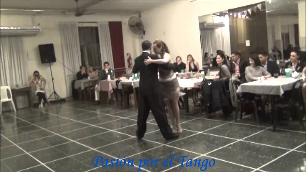 Video thumbnail for SILVANA PRIETO y MATIAS BATISTA Bailando el Tango DETRÁS DE TUS MENTIRAS en FLOREAL MILONGA