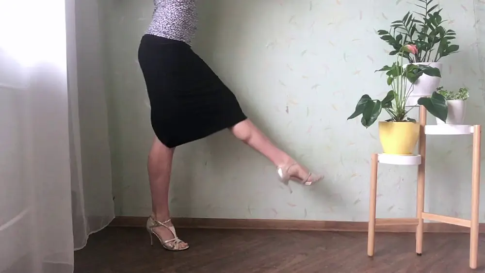 Video thumbnail for Angelina Zubko.  Tango Women´s Technique. Tango. Improvisation