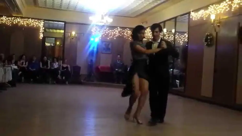 Video thumbnail for Argentine Tango: Dominic Bridge & Cecilia Piccinni - Cortado Camino