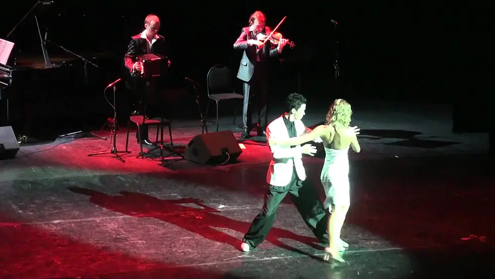 Video thumbnail for Solo Tango orquesta, Dmitry  Vasin and Taya Finenkova  "Tango Appasionado"
