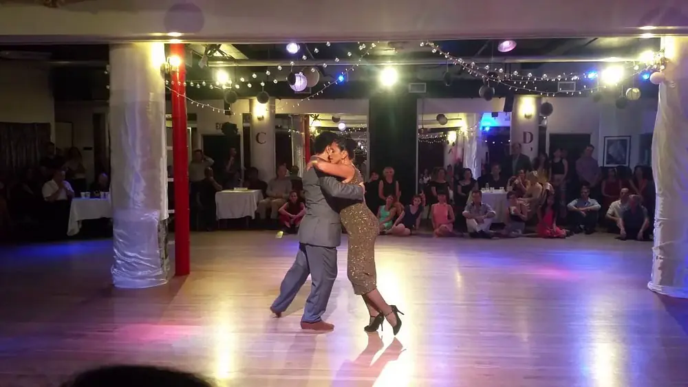 Video thumbnail for Argentine tango: Carla Marano & Marcelo 'El Chino' Gutiérrez - Torrente