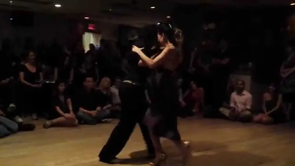 Video thumbnail for Argentine tango: Tomás Corbalán  & Yamila Ivonne - El flete