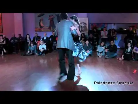 Video thumbnail for Claudio Forte y Barbara Carpino - Show @ Paladanze Siracusa (3/4) 08/01/2011