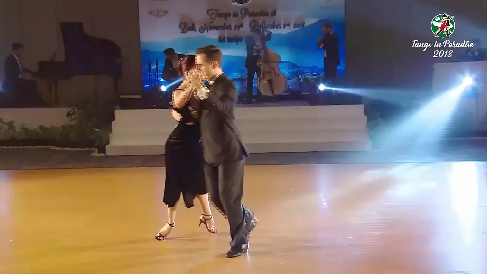 Video thumbnail for Facundo Pinero y Vanessa Vilalba (Traditional Milonga - Tango in Paradise'18)