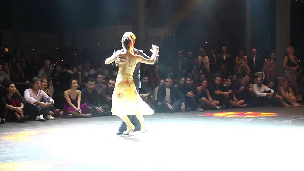 Video thumbnail for Brenno Marques & Eva Icikson 1/4 | 10th İstanbul Tango Ritual 2015