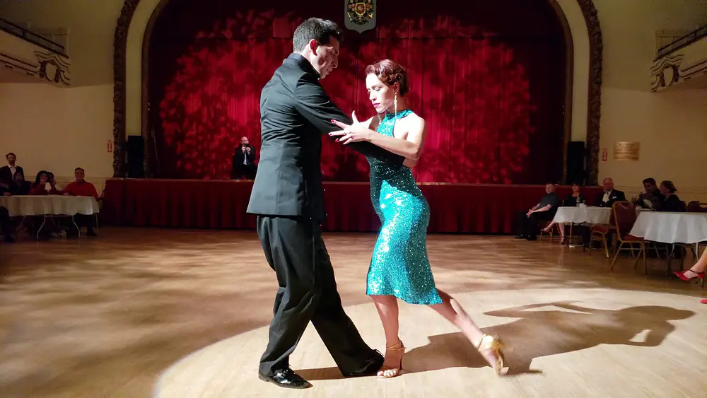 Video thumbnail for Maxi Copello y Raquel Makow tango at Russian Center SF