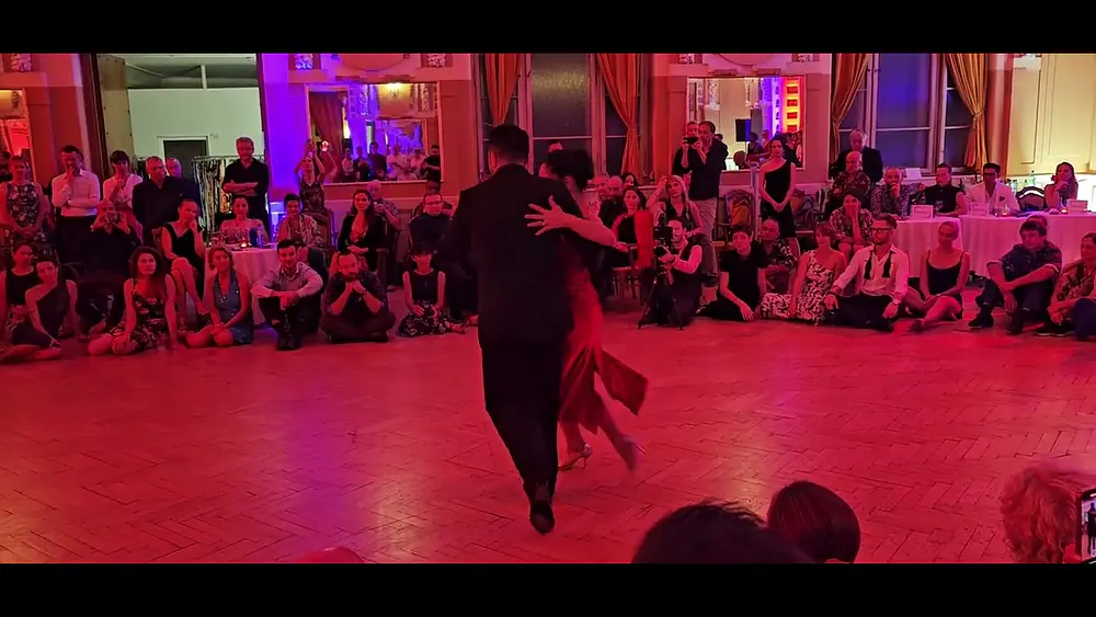Video thumbnail for Jonathan Saavedra y Clarisa Aragon, no Bratislava Tango Festival em 30/09/23 - I/V