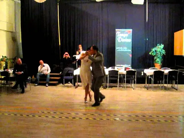 Video thumbnail for Tihamer Bogdan and Katalin Czidor at Tango Divino in Örebro