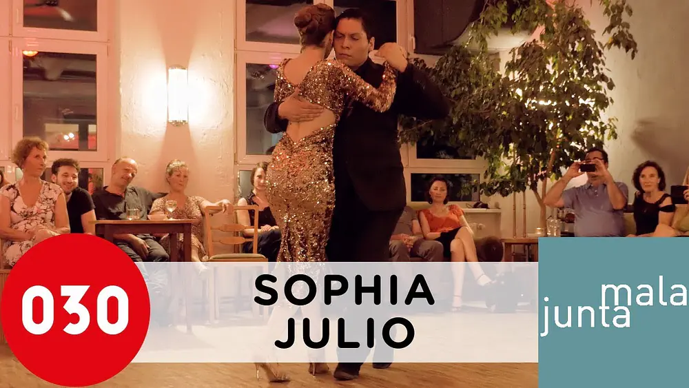 Video thumbnail for Sophia Paul and Julio Cesar Calderon – La espuela