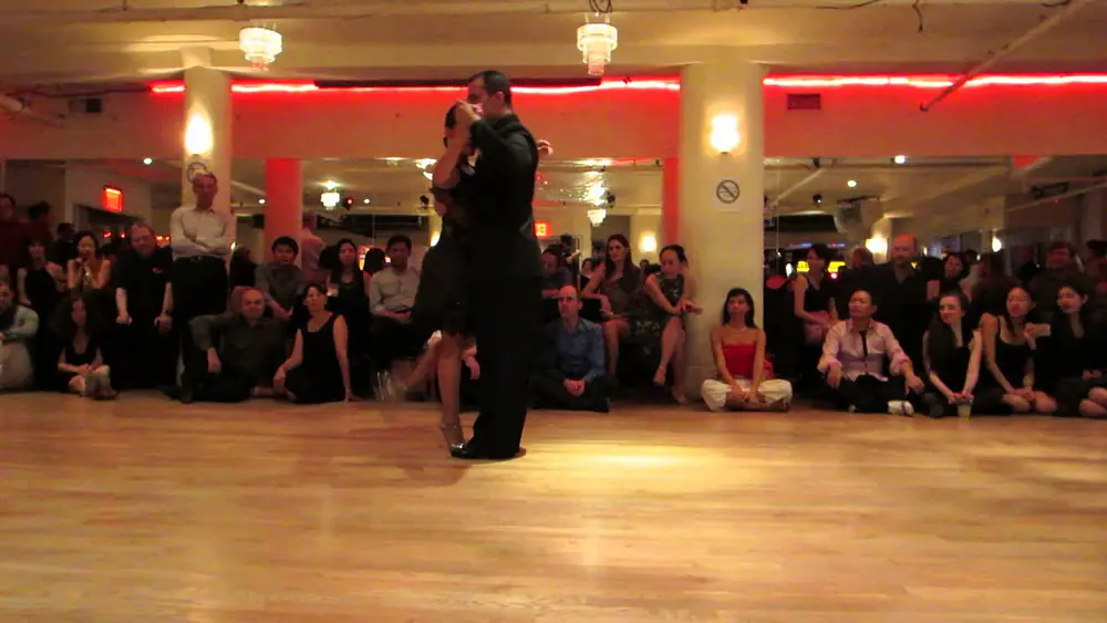 Video thumbnail for Leandro Oliver and Laila Rezk performance 2 @ Tango Nocturne NYC 2014