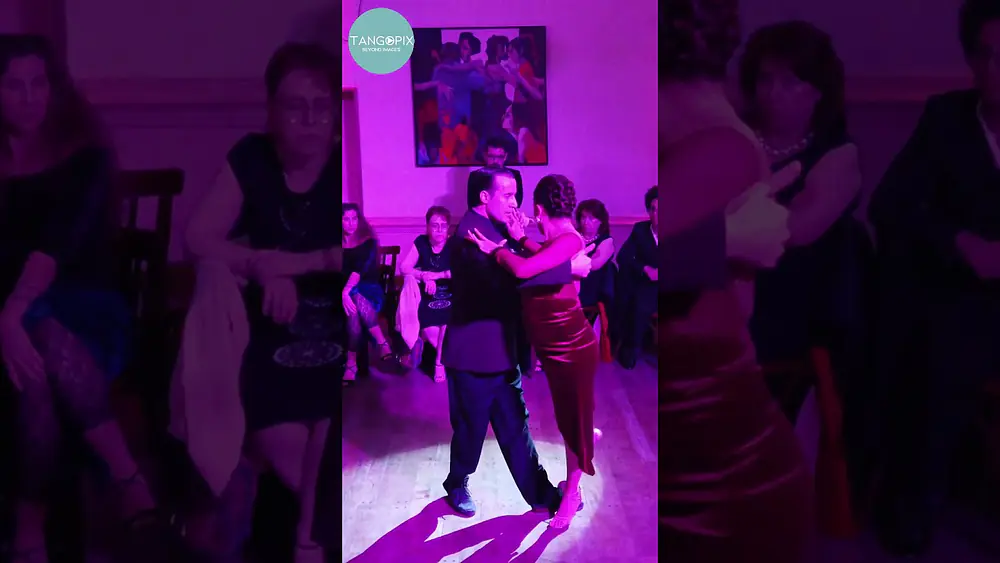 Video thumbnail for Vanesa Villalba & Facundo Piñero dance Juan D’Arienzo & Jorge Valdéz - Destino de Flor