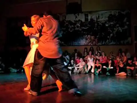Video thumbnail for Matias Facio & Claudia Rogowski bailando otro tango en el Misterio Tango Festival 2010